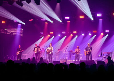 Blue Rodeo Photo: Sam Buschbeck