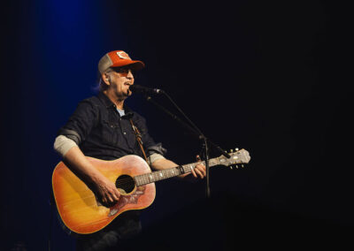 Blue Rodeo Photo: Sam Buschbeck